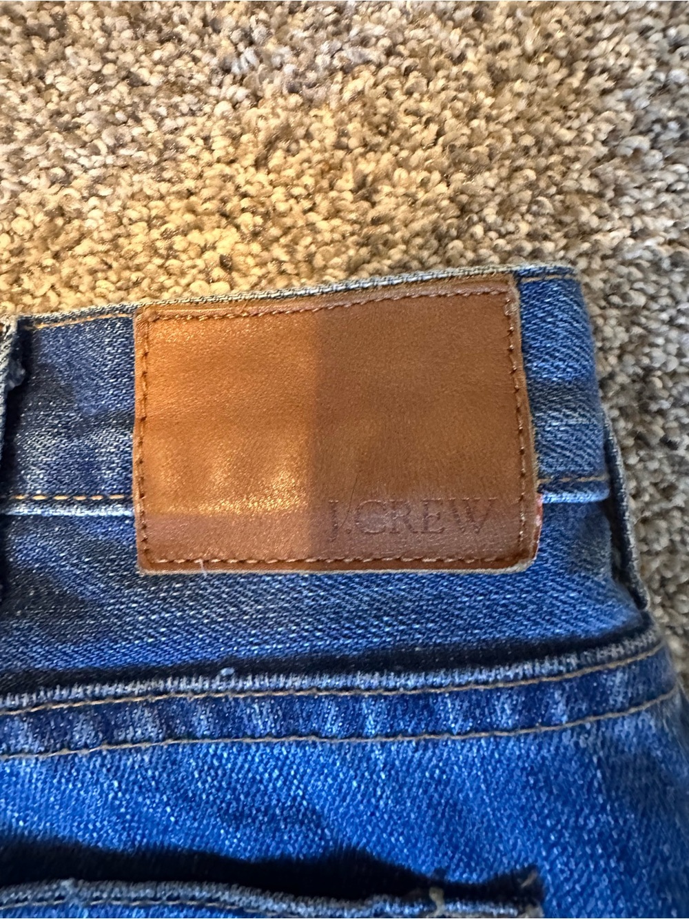 J. Crew Men's Straight-Leg Denim Jeans in Blue Wash - Picture 5 of 5